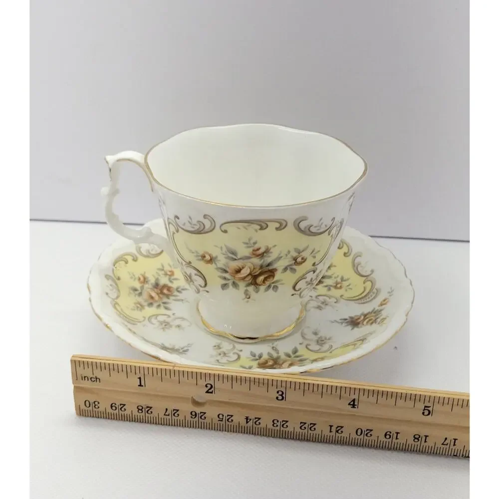 Royal Albert September Song Tea Cup & Saucer Bone China England Vintage Floral